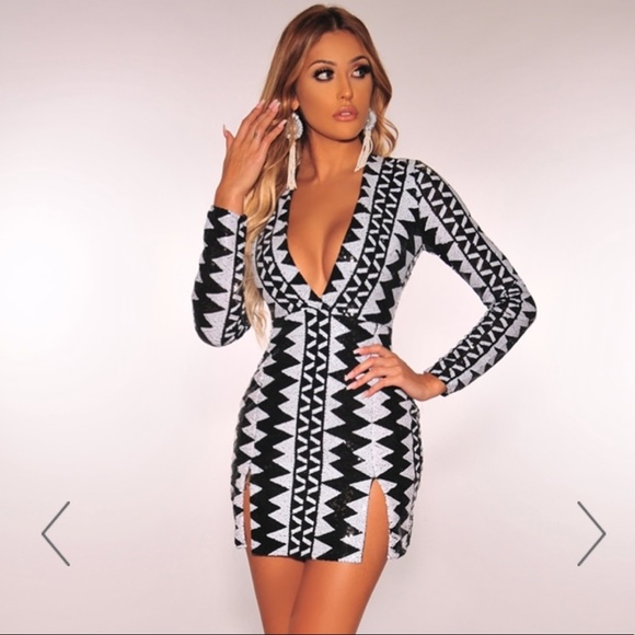 Hot Miami Styles Dresses & Skirts - Black White Aztec Sequins Long Sleeves Slit Dress